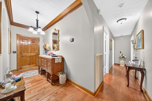 516 Gamaliel Rd, Red Boiling Springs, TN 37150