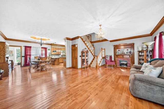 516 Gamaliel Rd, Red Boiling Springs, TN 37150