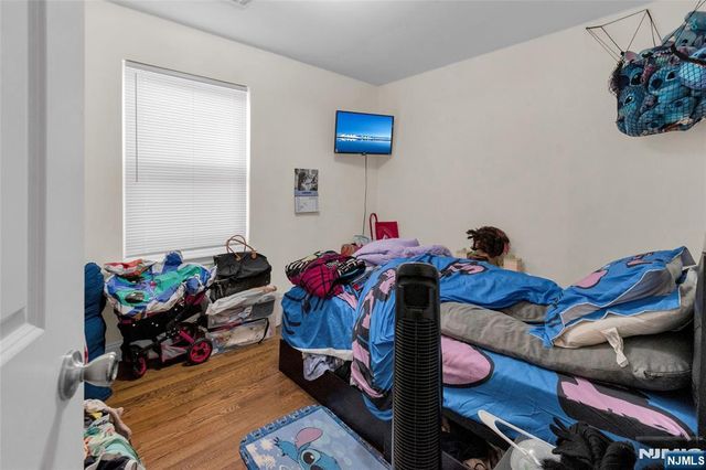 327 Park Street, Elizabeth, NJ 07206