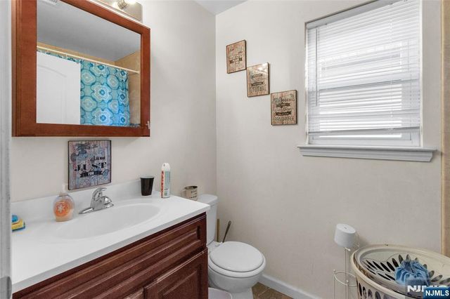 327 Park Street, Elizabeth, NJ 07206