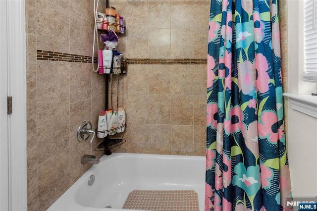 327 Park Street, Elizabeth, NJ 07206