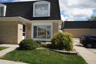 29612 City Center Drive 1, Warren, MI 48093