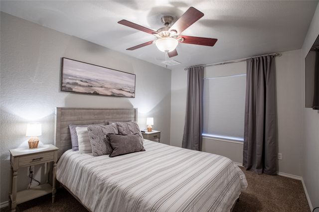 2702 River Ridge Court, Granbury, TX 76048