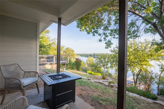 2702 River Ridge Court, Granbury, TX 76048