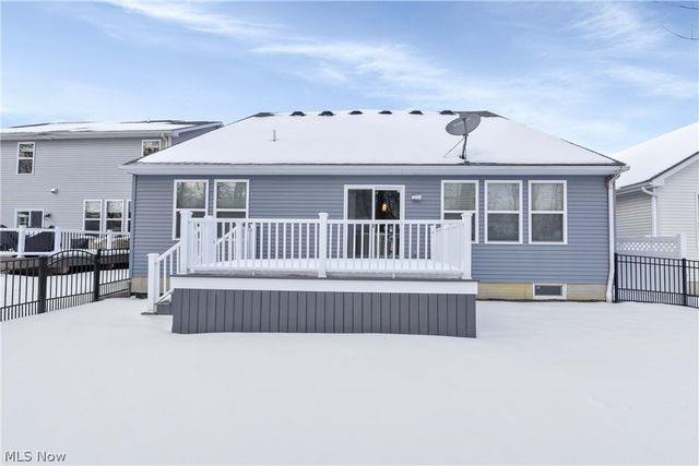 3542 Sandlewood Drive, Brunswick, OH 44212