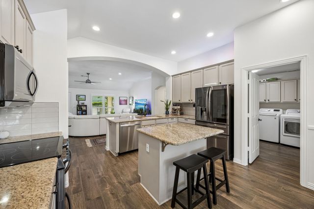 11712 Lynnbrook Drive, Denton, TX 76207