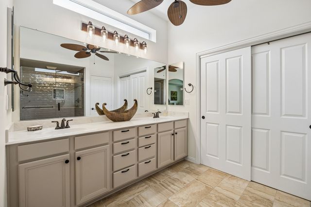 11712 Lynnbrook Drive, Denton, TX 76207