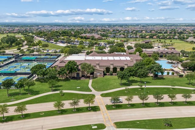 11712 Lynnbrook Drive, Denton, TX 76207