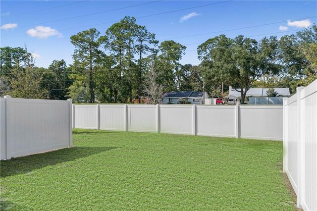 58 East Chapel Drive, Brunswick, GA 31525