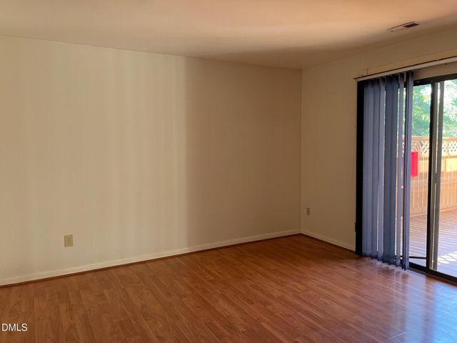 340 Summerwalk Circle, Chapel Hill, NC 27517