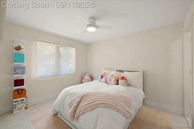 523 Renshaw Street, Rochester, MI 48307
