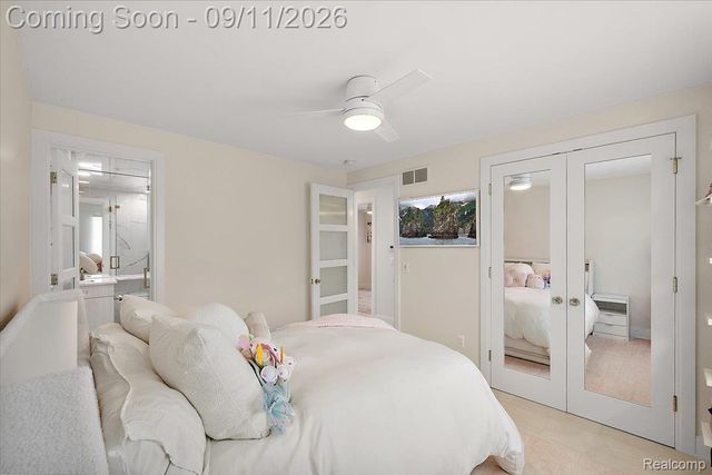 523 Renshaw Street, Rochester, MI 48307