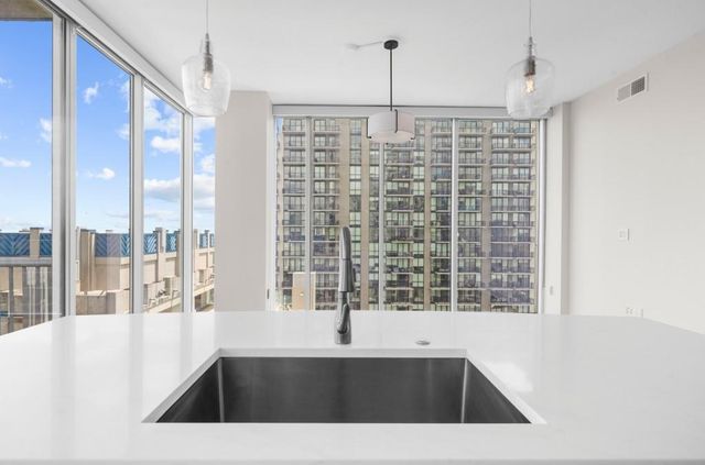 855 Peachtree Street NE 2513, Atlanta, GA 30308