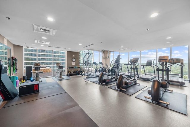 855 Peachtree Street NE 2513, Atlanta, GA 30308