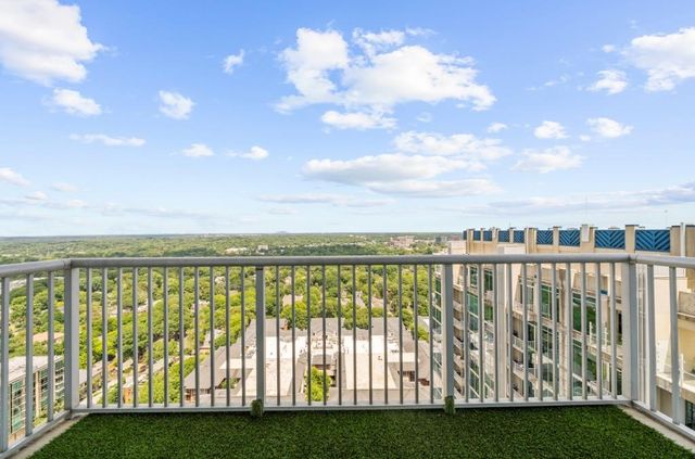 855 Peachtree Street NE 2513, Atlanta, GA 30308