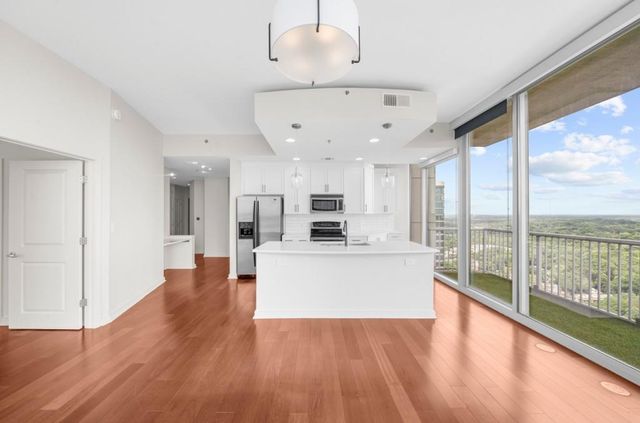 855 Peachtree Street NE 2513, Atlanta, GA 30308
