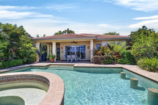 4922 SAPPHIRE SOUND DRIVE, Wimauma, FL 33598