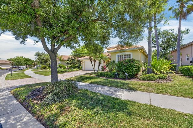 4922 SAPPHIRE SOUND DRIVE, Wimauma, FL 33598