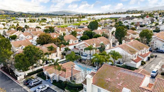 1120 Portofino Court 104, Corona, CA 92881