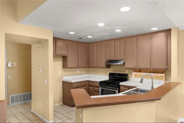 1120 Portofino Court 104, Corona, CA 92881