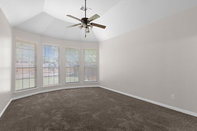 1441 Golf Club Drive, Lantana, TX 76226