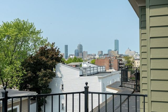 264 Athens Street 7, Boston, MA 02127