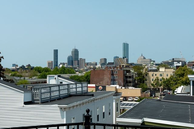 264 Athens Street 7, Boston, MA 02127