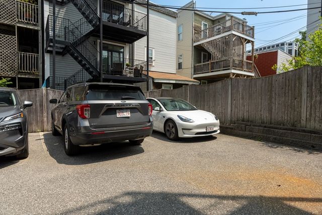 264 Athens Street 7, Boston, MA 02127