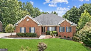 1182 Vintage Way, Hoschton, GA 30548