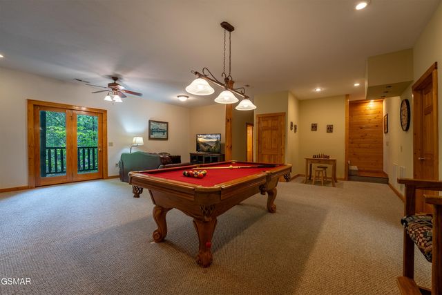 2410 Whitetail Ridge Way, Sevierville, TN 37862