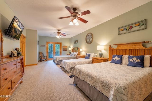 2410 Whitetail Ridge Way, Sevierville, TN 37862