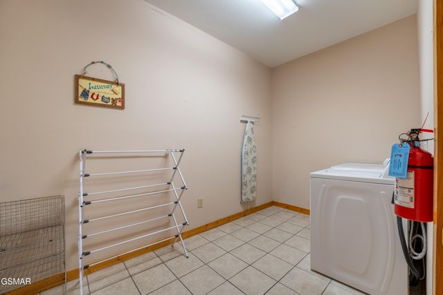 2410 Whitetail Ridge Way, Sevierville, TN 37862