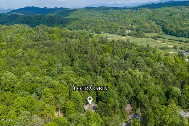 2410 Whitetail Ridge Way, Sevierville, TN 37862