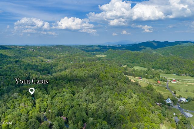 2410 Whitetail Ridge Way, Sevierville, TN 37862