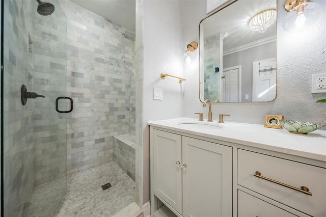 2808 W ANGELES STREET, Tampa, FL 33629