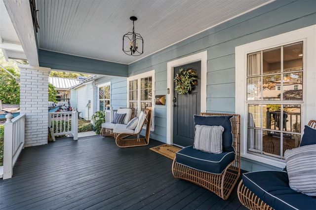 2808 W ANGELES STREET, Tampa, FL 33629