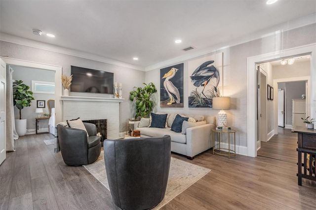 2808 W ANGELES STREET, Tampa, FL 33629