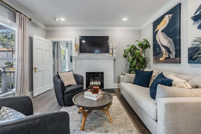 2808 W ANGELES STREET, Tampa, FL 33629