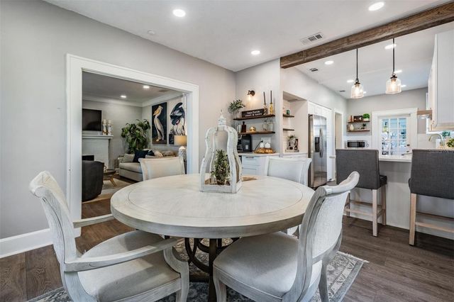 2808 W ANGELES STREET, Tampa, FL 33629