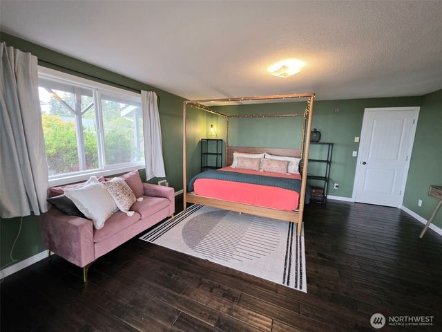 138 Sunrise Avenue SE, Ocean Shores, WA 98569