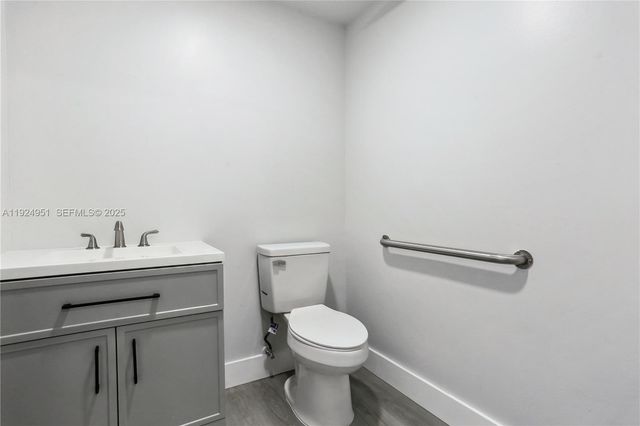 3053 NW 82nd Ave 3053, Doral, FL 33122