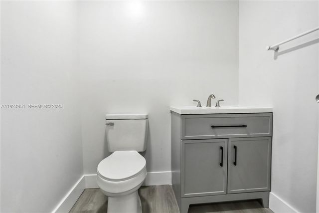 3053 NW 82nd Ave 3053, Doral, FL 33122