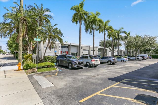 3053 NW 82nd Ave 3053, Doral, FL 33122