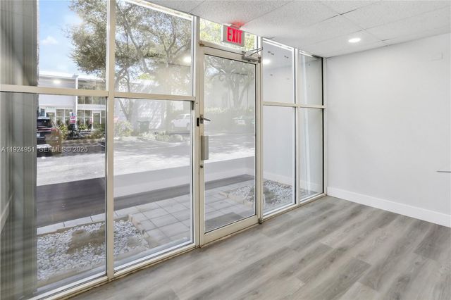 3053 NW 82nd Ave 3053, Doral, FL 33122