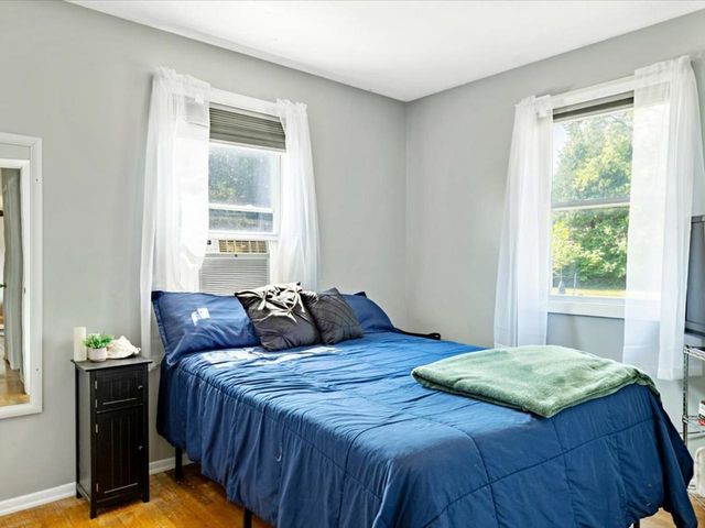 60 Gazo Avenue, Burlington, VT 05401