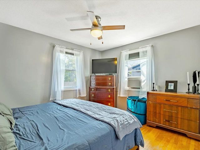 60 Gazo Avenue, Burlington, VT 05401