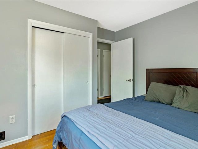 60 Gazo Avenue, Burlington, VT 05401