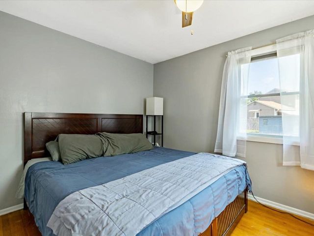 60 Gazo Avenue, Burlington, VT 05401