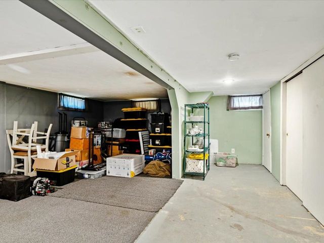 60 Gazo Avenue, Burlington, VT 05401