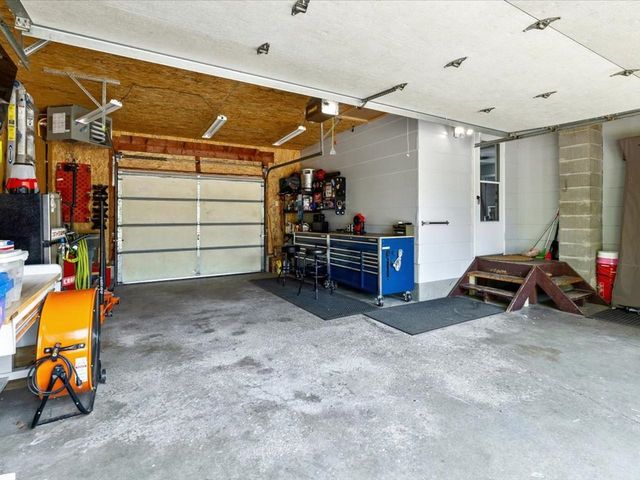 60 Gazo Avenue, Burlington, VT 05401